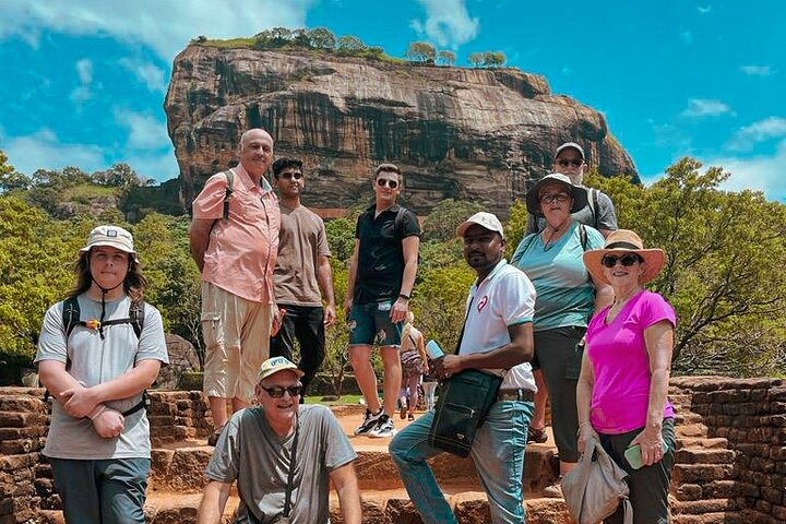Sigiriya, Colombo
